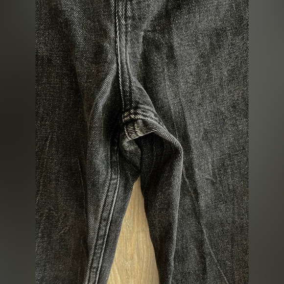 Abercrombie & Fitch Women’s The Mom High Rise Jean Black Wash - Size 6L - Picture 7 of 11